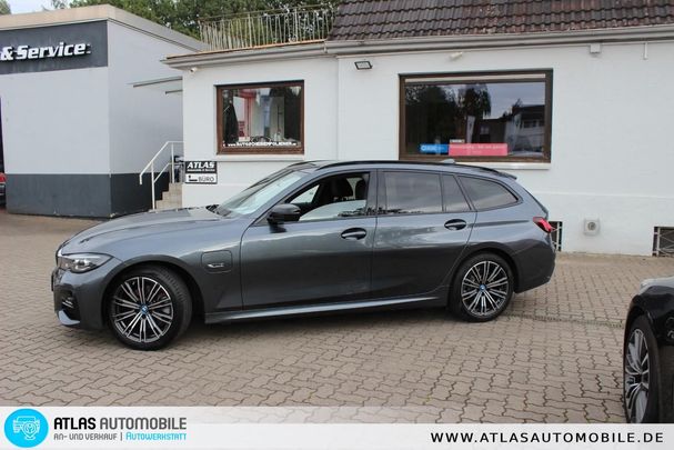 BMW 320 Touring 135 kW image number 14