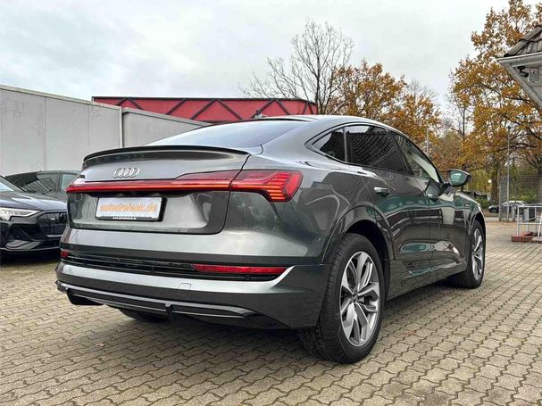 Audi e-tron 55 S-line Sportback 300 kW image number 5