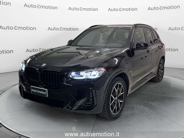 BMW X3 xDrive30e 215 kW image number 1