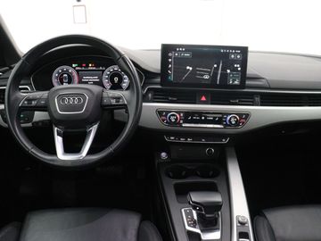 Car image 30