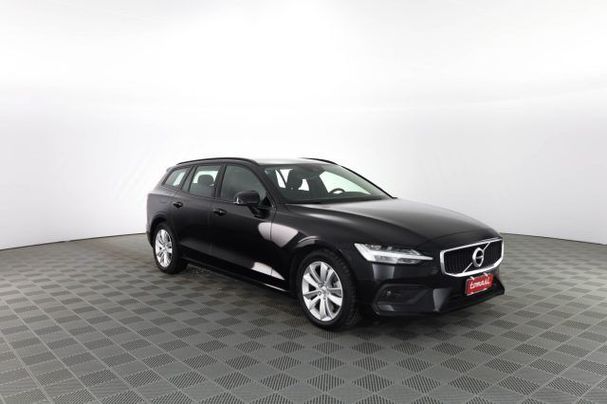 Volvo V60 D4 AWD Geartronic Momentum 140 kW image number 3