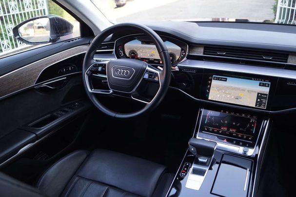 Audi A8 L 55 TFSI quattro 250 kW image number 5