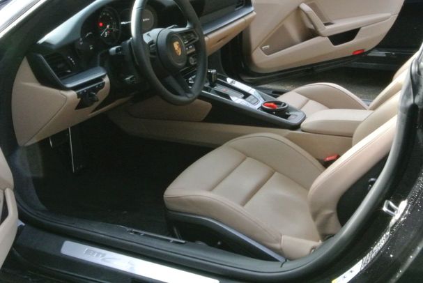 Porsche 992 4S Cabrio 331 kW image number 14