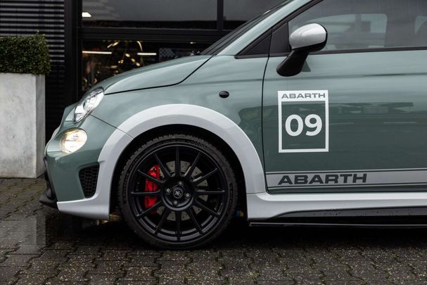 Abarth 500C 1.4 T Jet 180 132 kW image number 39