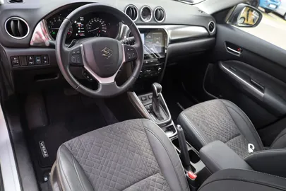 Car image 37