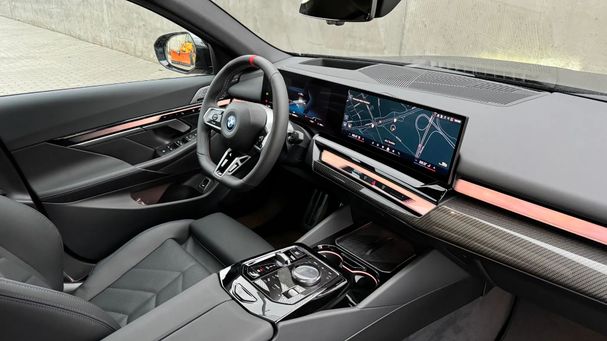 BMW i5 M60 xDrive 440 kW image number 20