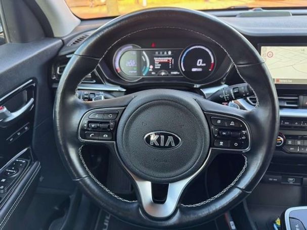 Kia Niro e 64 kWh 150 kW image number 12