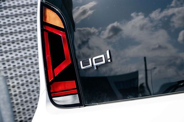 Volkswagen up! 44 kW image number 30