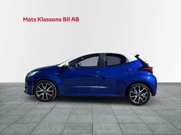 Car image 5
