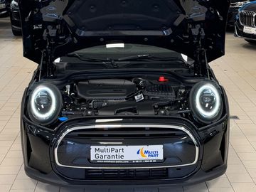 Car image 37