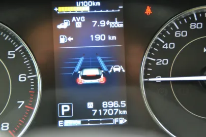 Car image 29