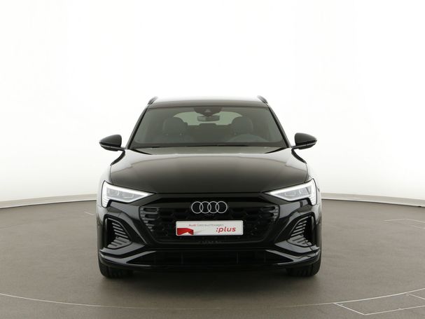 Audi Q8 55 quattro e-tron S-line Sportback 300 kW image number 2