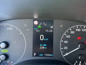 Car image 28