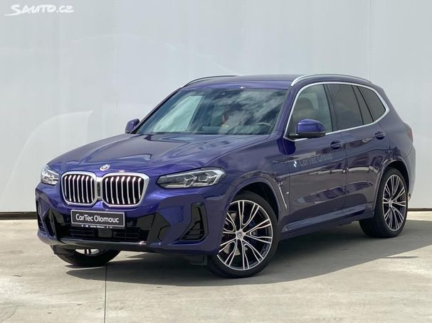 BMW X3 xDrive30e 215 kW image number 1