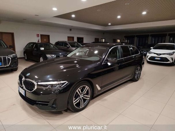 BMW 530 Touring xDrive 183 kW image number 1