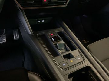 Car image 37