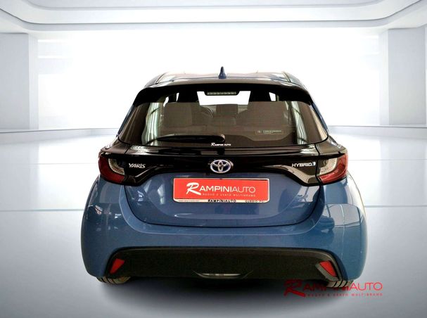 Toyota Yaris 1.5 Hybrid 85 kW image number 9