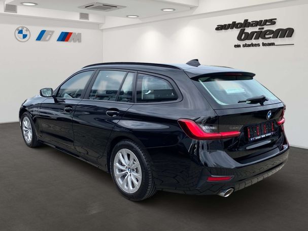 BMW 330 e Touring Advantage 215 kW image number 4