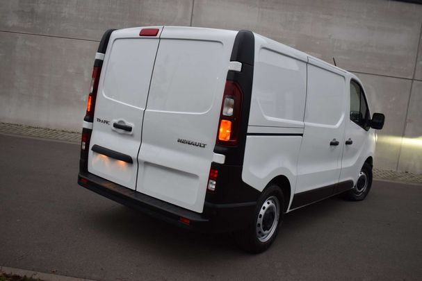 Renault Trafic dCi 130 96 kW image number 2