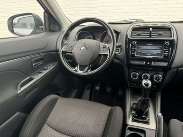 Car image 24