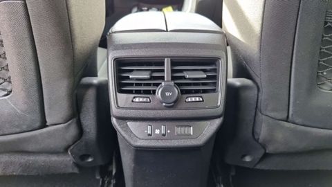 Car image 41