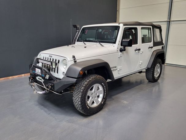 Jeep Wrangler Unlimited 2.8 CRD Sport 147 kW image number 1