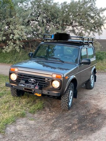 Lada Niva 4x4 61 kW image number 2