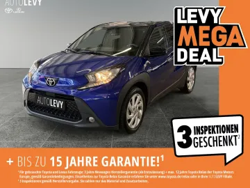 Car image 2