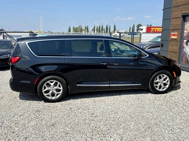 Chrysler Pacifica 214 kW image number 5