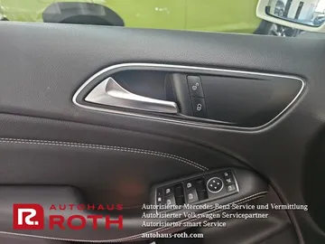 Car image 33