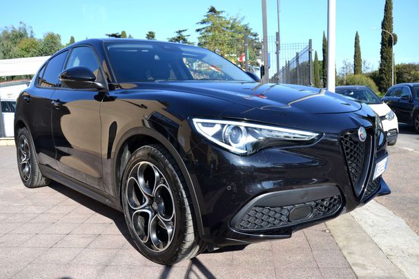 Alfa Romeo Stelvio 2.2 AT8 Q4 140 kW image number 2