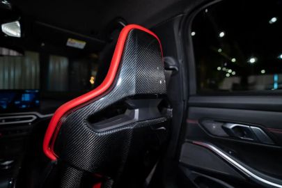 Car image 40