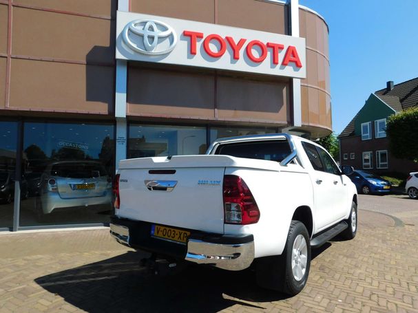 Toyota Hilux Double D Cab 2.4 4D Professional 110 kW image number 21