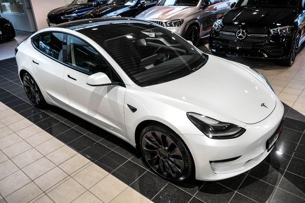 Tesla Model 3 Performance AWD 377 kW image number 22