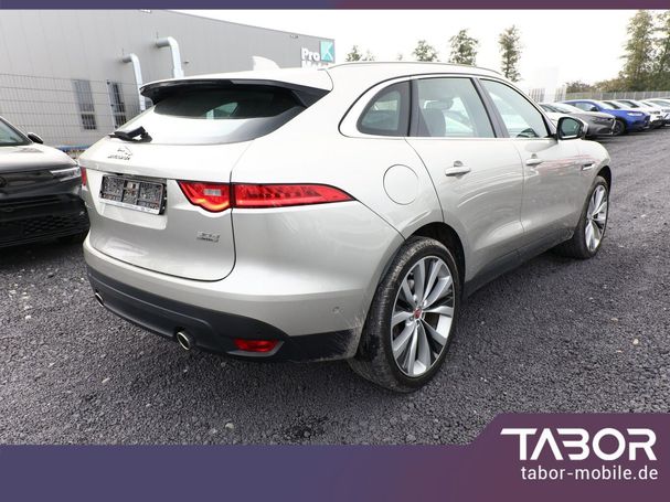 Jaguar F-Pace 30d AWD 221 kW image number 3