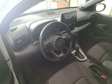 Car image 12