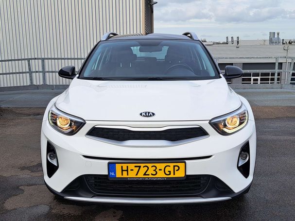 Kia Stonic 1.0 T-GDi 100 73 kW image number 4