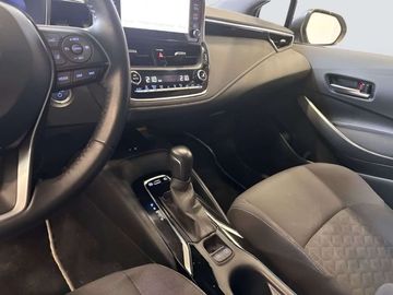 Car image 21