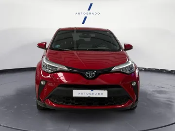 Car image 3