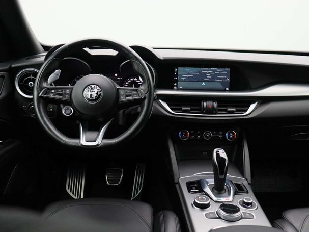 Alfa Romeo Stelvio 2.2 Super 118 kW image number 7