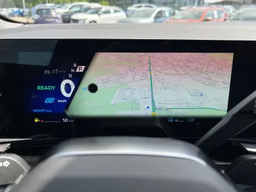 Car image 37