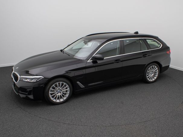 BMW 530 Touring 215 kW image number 24