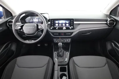 Car image 30
