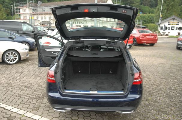 Mercedes-Benz C 300 d T 4Matic Avantgarde 180 kW image number 9