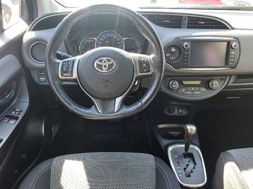 Car image 15