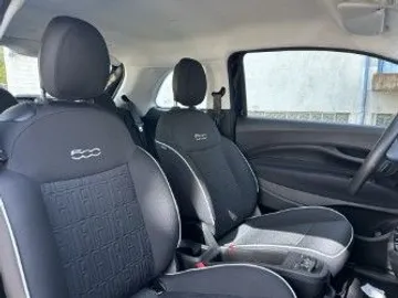 Car image 16