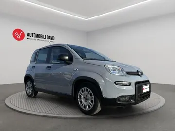 Car image 3