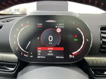 Car image 36