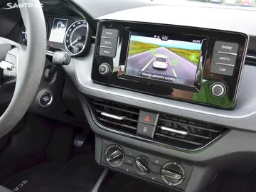Car image 23