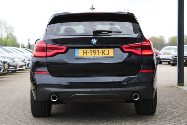 BMW X3 xDrive20i 135 kW image number 8